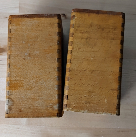 Vintage Wooden Salt and Pepper Shakers 5" - Picture 3 of 11